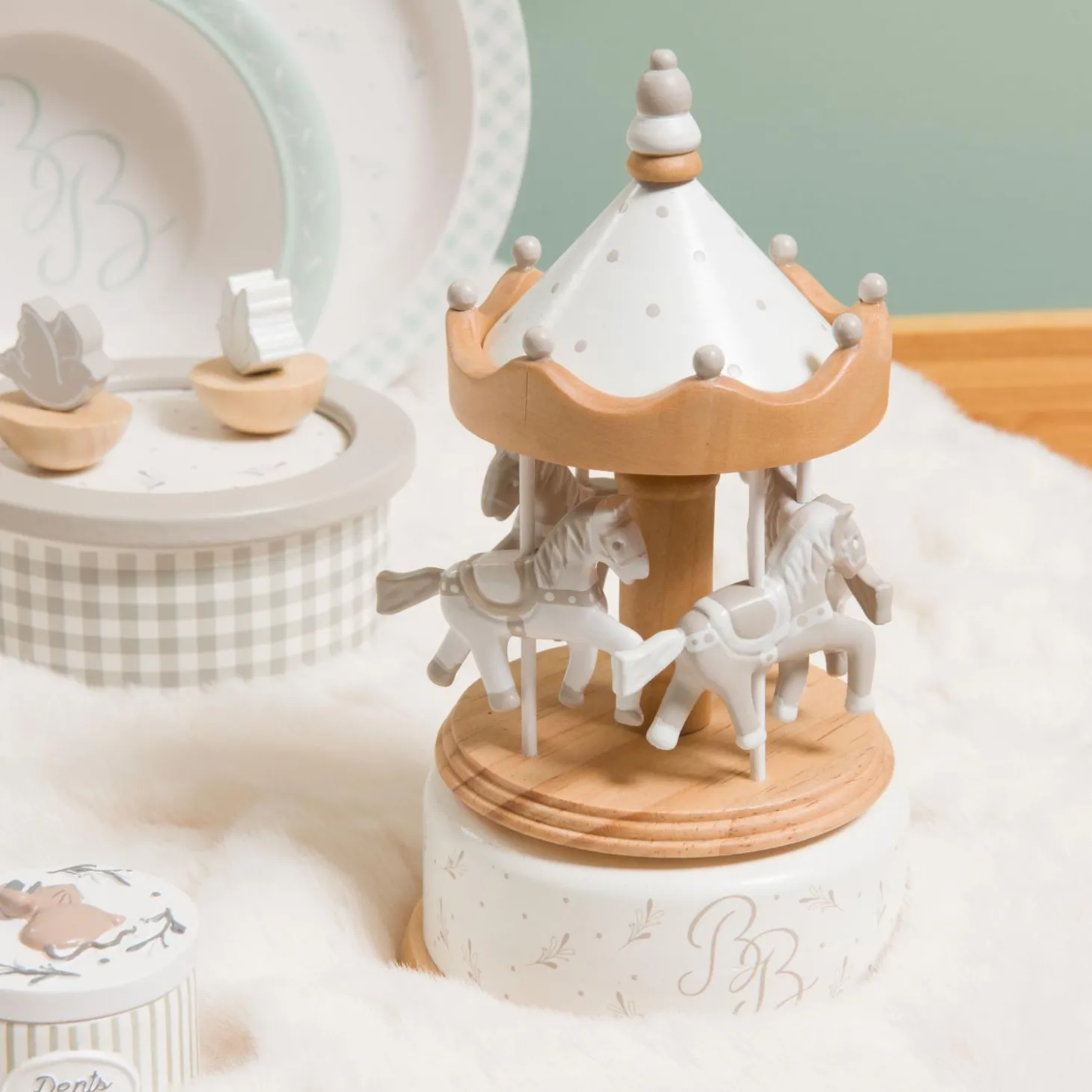 Amadeus Carrousel musical Taupe et Vert