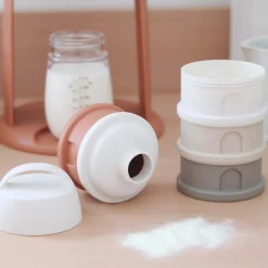 Béaba                    Boîte doseuse 4 compartiments    Cotton White/Terracotta
