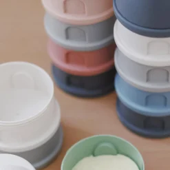 Béaba                    Boîte doseuse pour lait en poudre 4 compartiments    Mineral Grey/Pink
