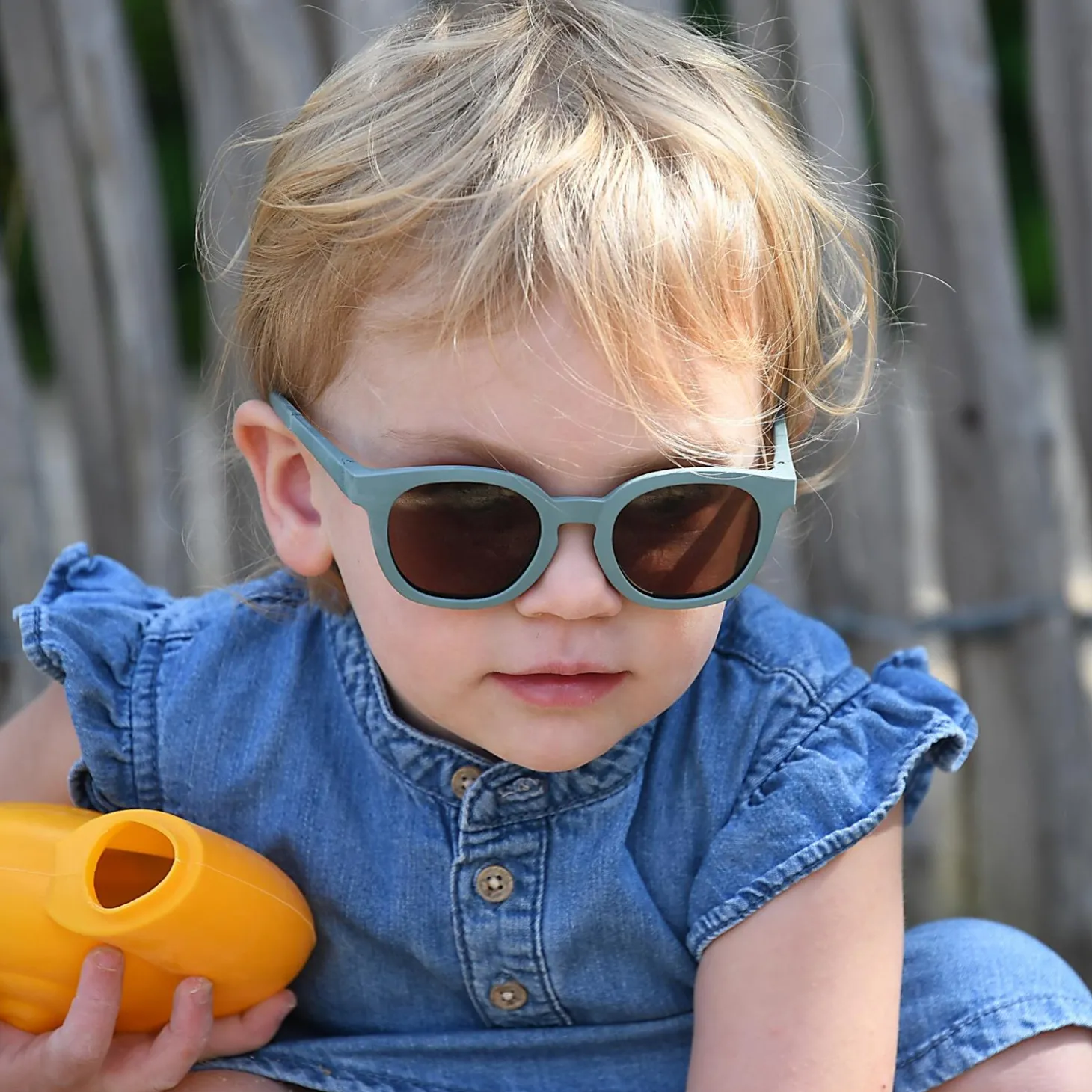 Béaba Lunette Square Brigh Vert Fume/Smo 2-4 ans