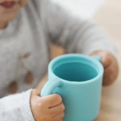 Béaba Tasse d'apprentissage silicone Blue 170 ml