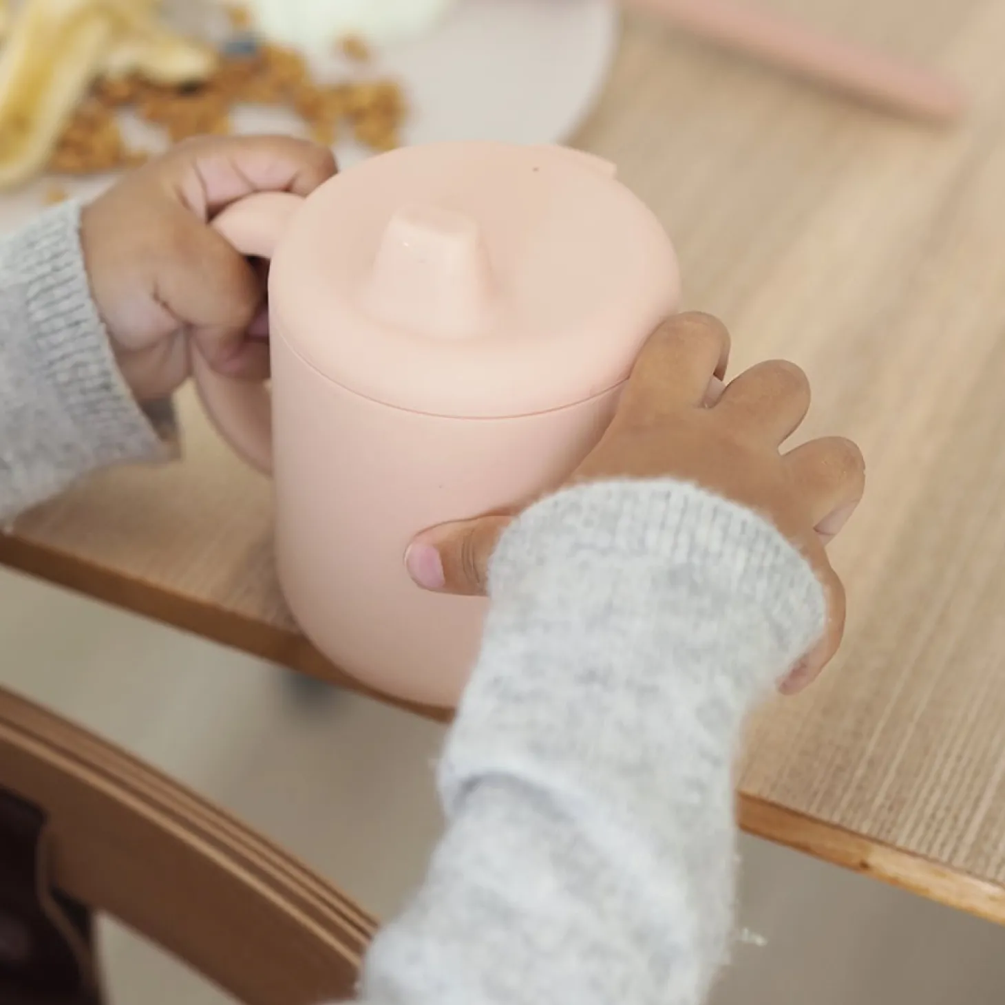 Béaba Tasse d'apprentissage silicone Pink 170 ml