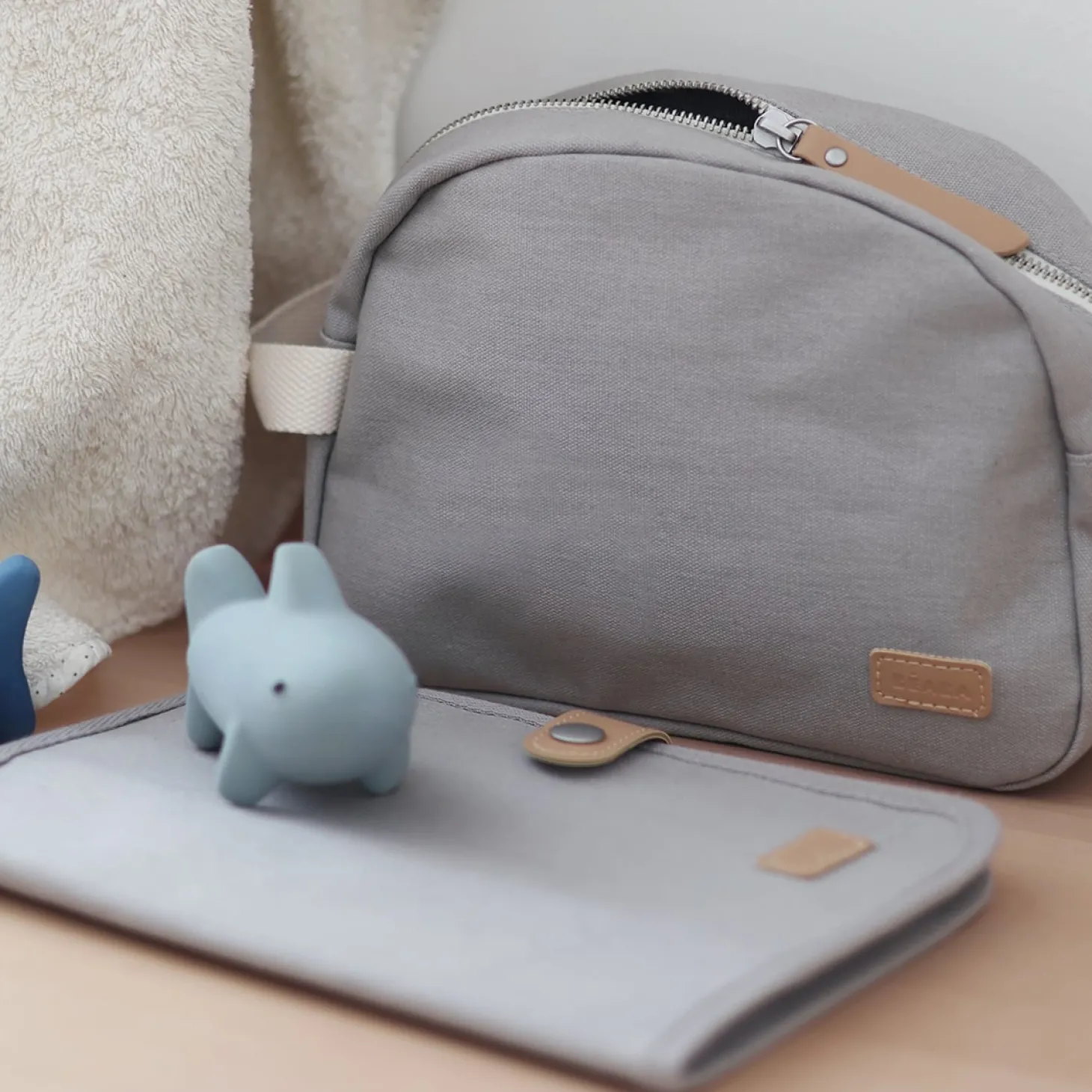 Béaba Trousse de toilette canvas Gris Perle