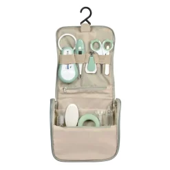 Béaba                    Trousse de toilette nomade 9 accessoires    Vert Sauge