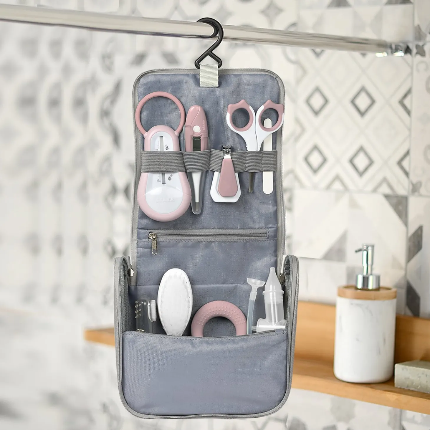 Béaba Trousse de toilette nomade 9 accessoires Old Pink