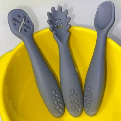 Babireva Set de 3 cuillères d'apprentissage en silicone Gris
