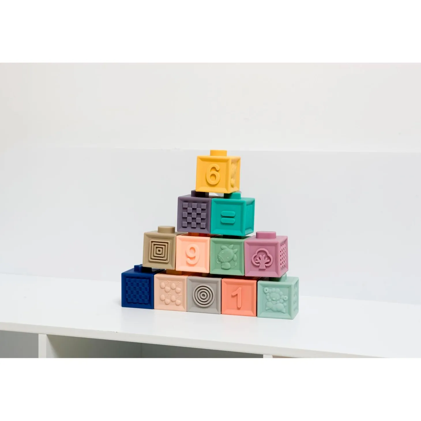 BabyToLove Mes premiers cubes éducatifs