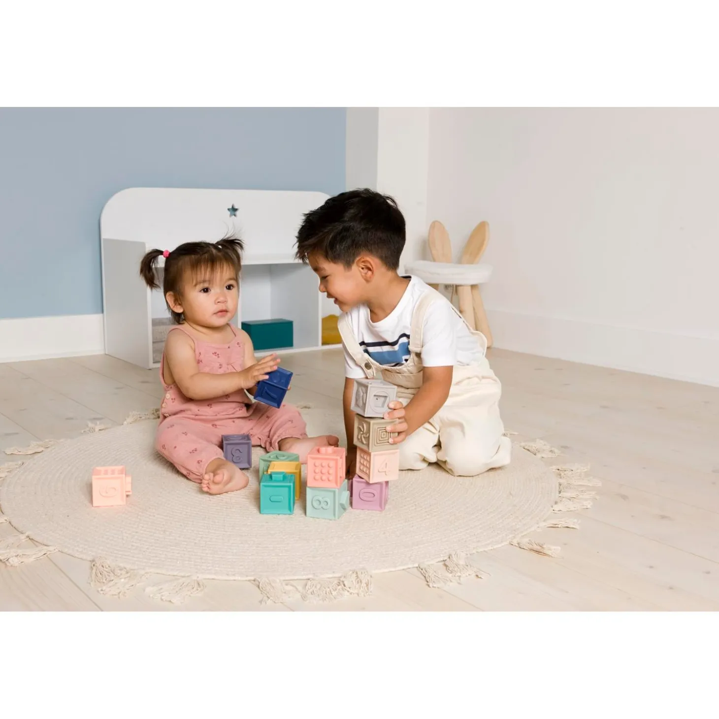BabyToLove Mes premiers cubes éducatifs