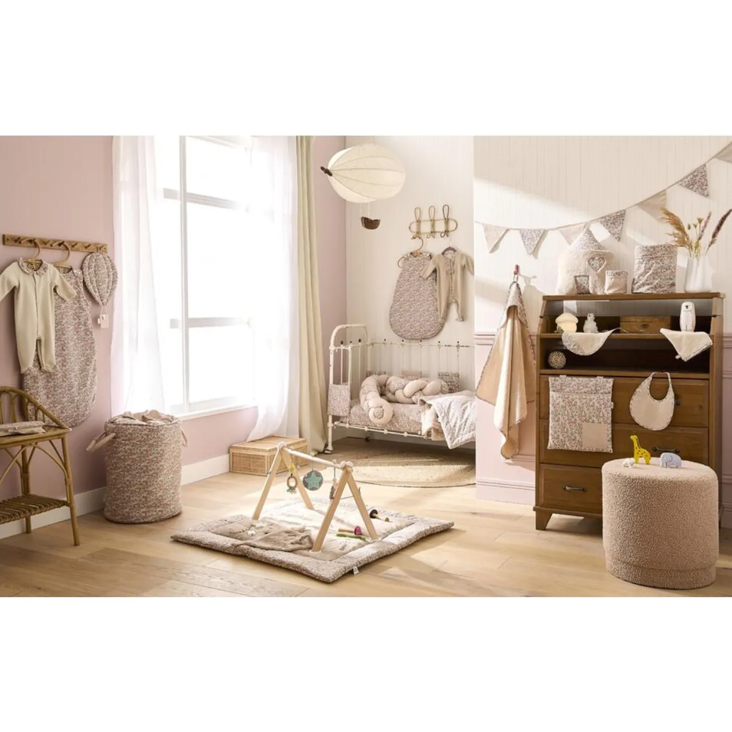 BB&Co Tapis de jeu /fond de parc Afternoon Tea Liberty/ Biscuit 100x100 cm