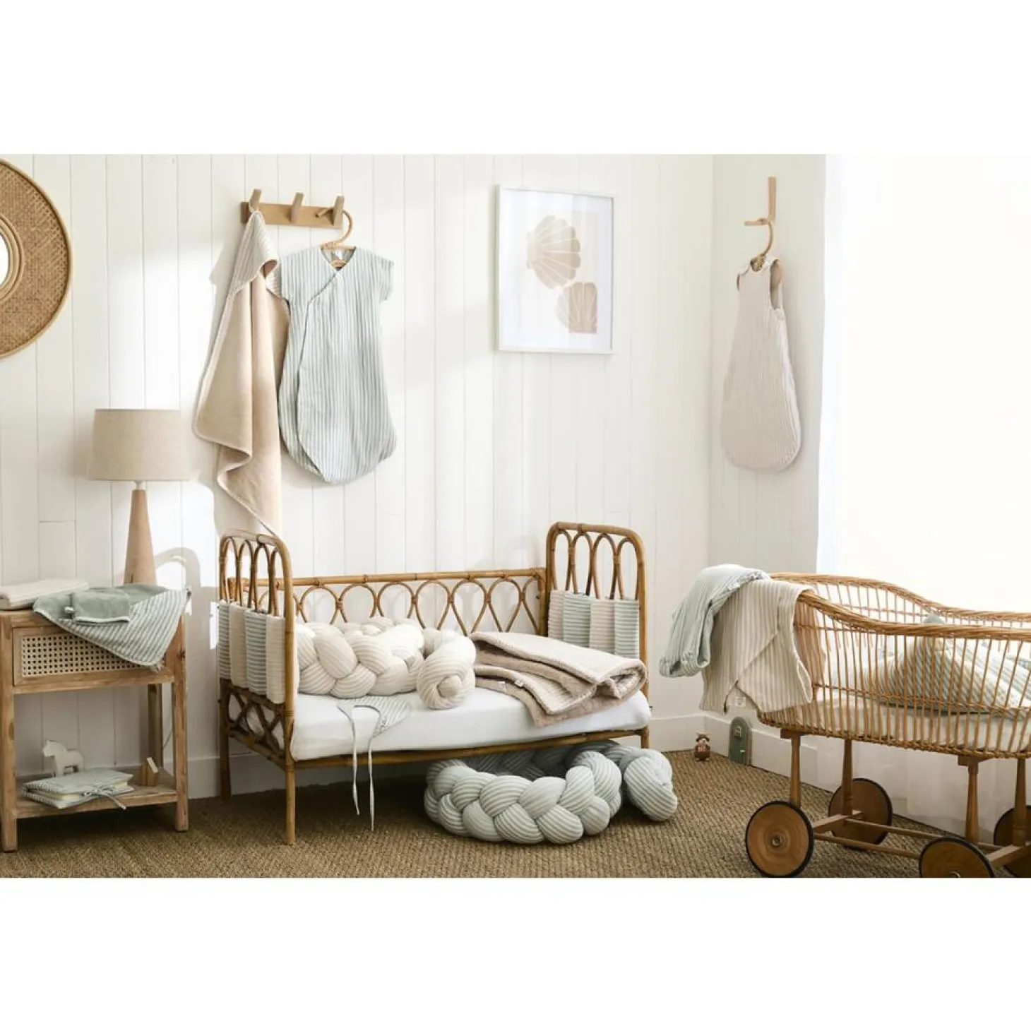 BB&Co Tresse décorative ouatinée rayé Soft Stripes Ecru/ Galet 200 cm