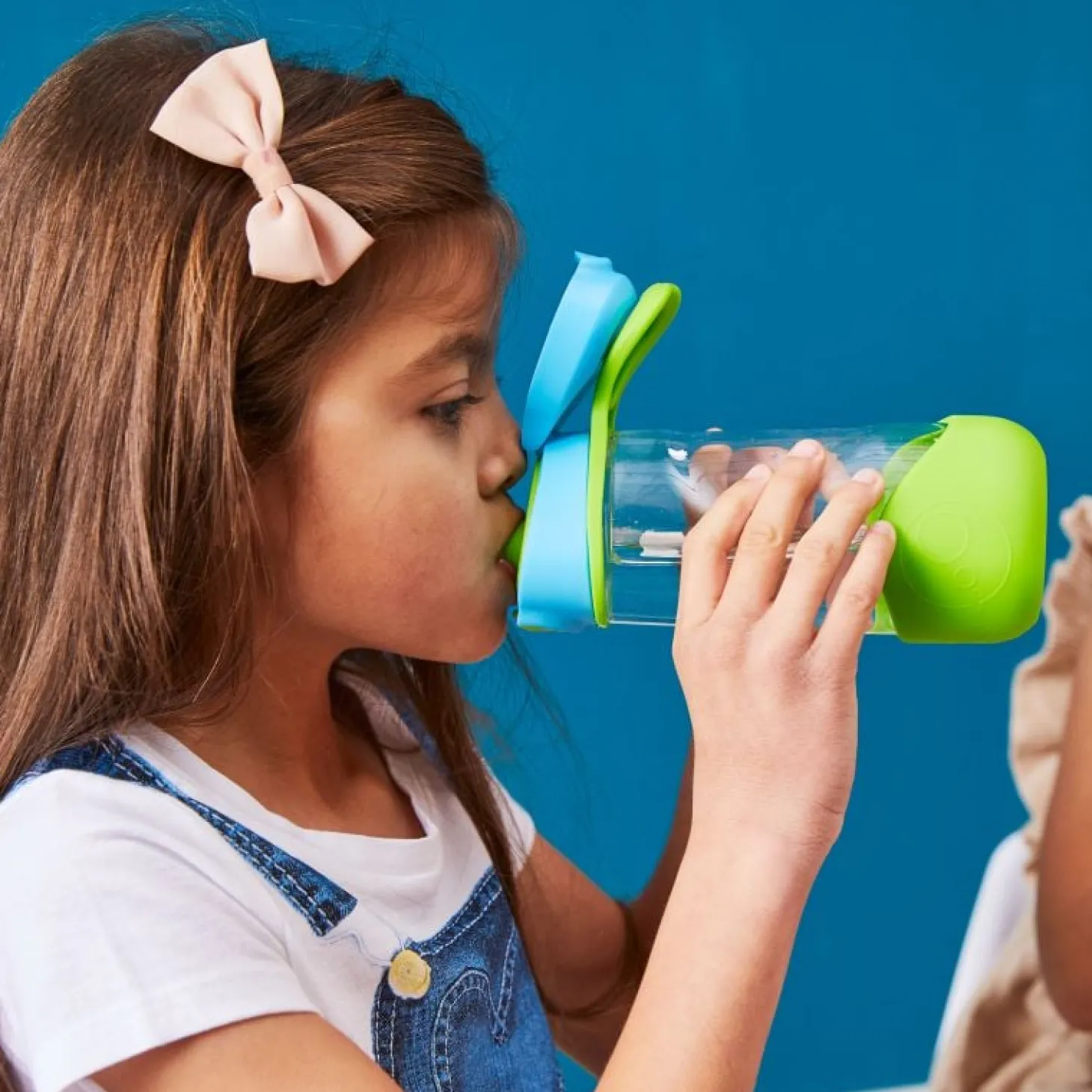 B.Box For Kids Gourde enfant en plastique Tritan avec bec anti-fuite Blue Slate 450 ml