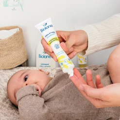 Biolane Pâte à l'eau Eryderm Jaune Et Blanc 75 ml