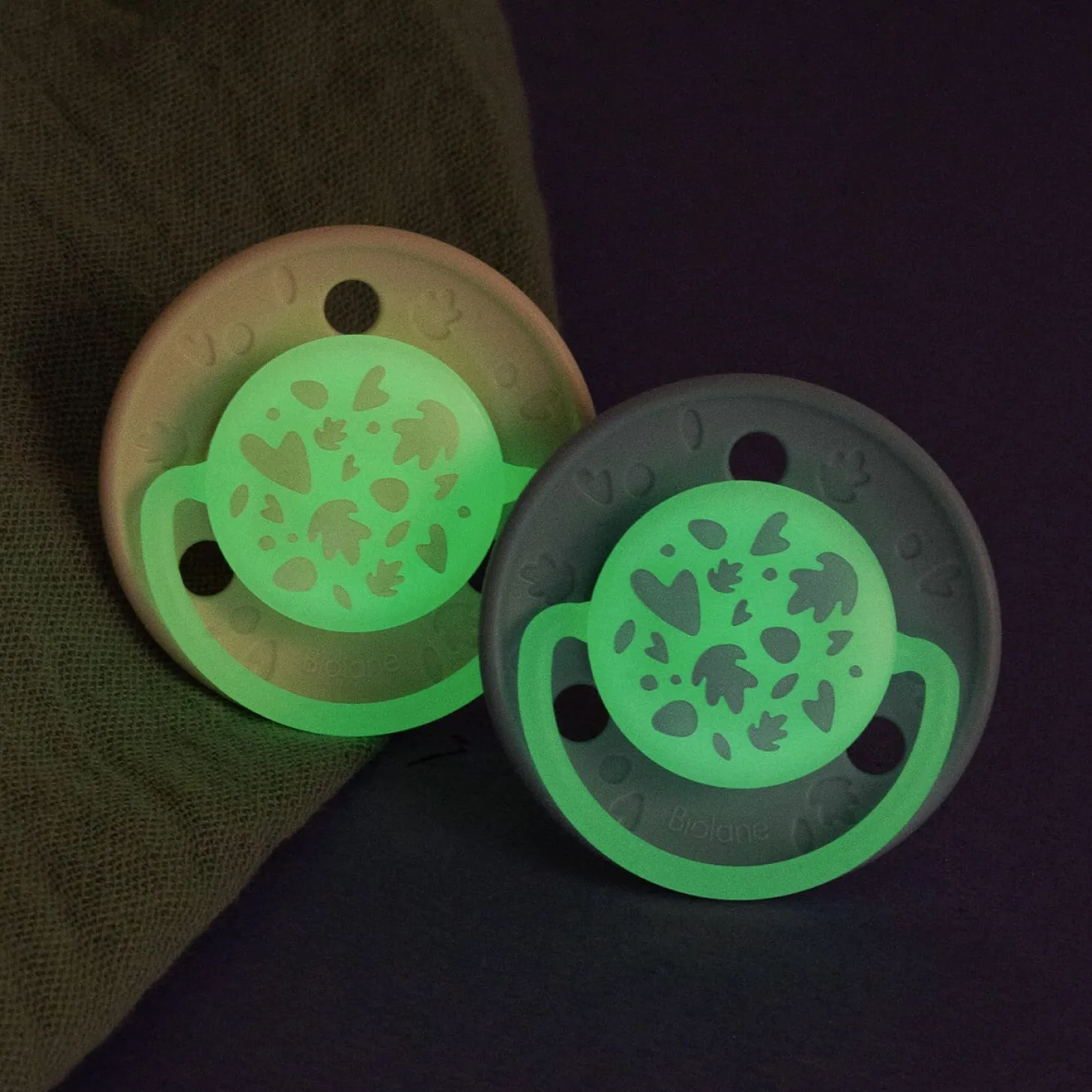 Biolane Sucettes rondes Nuit Vert Et Beige 6 mois +