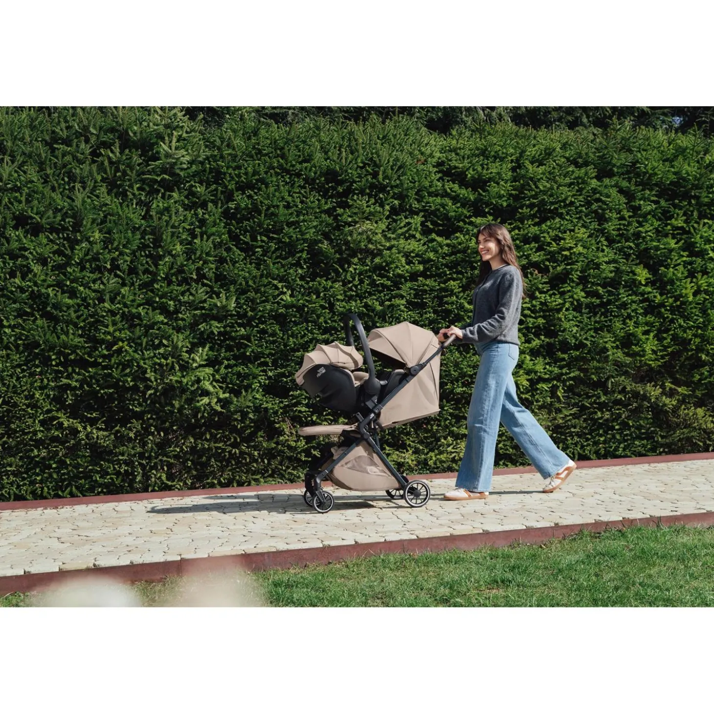 Britax Römer Poussette Tira Carbon Black