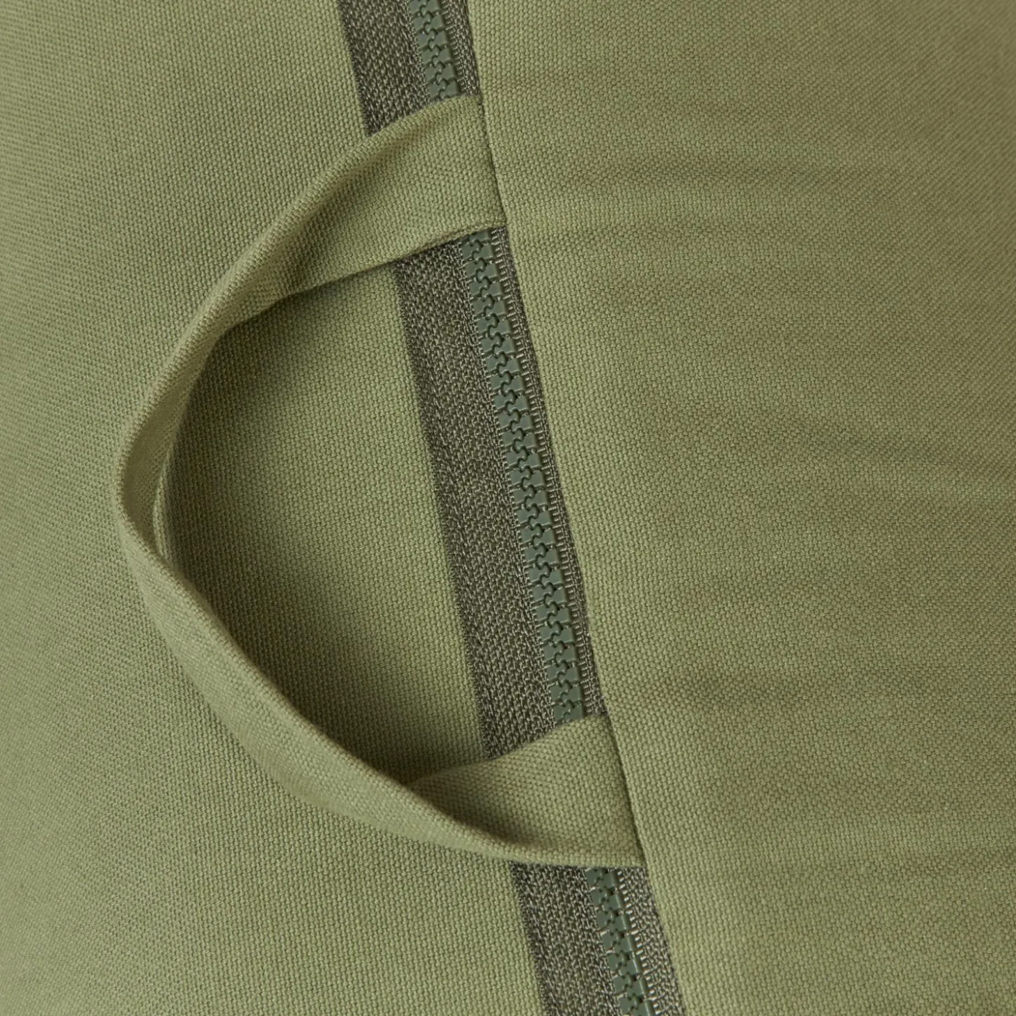 Candide Matelas de Voyage Enroulé Zipé Kaki