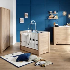 Chambre bébé complète Antonin : lit 60x120, commode, armoire                            de Sauthon
