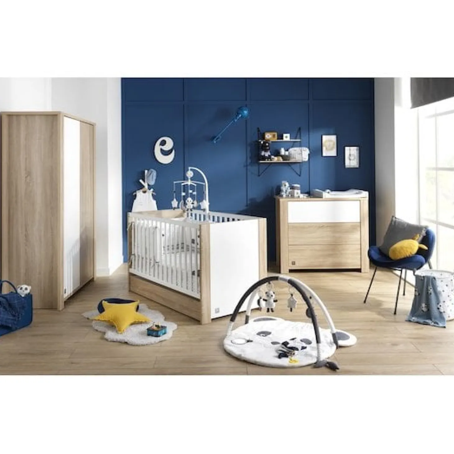 Chambre bébé complète Antonin : lit 60x120, commode, armoire de Sauthon