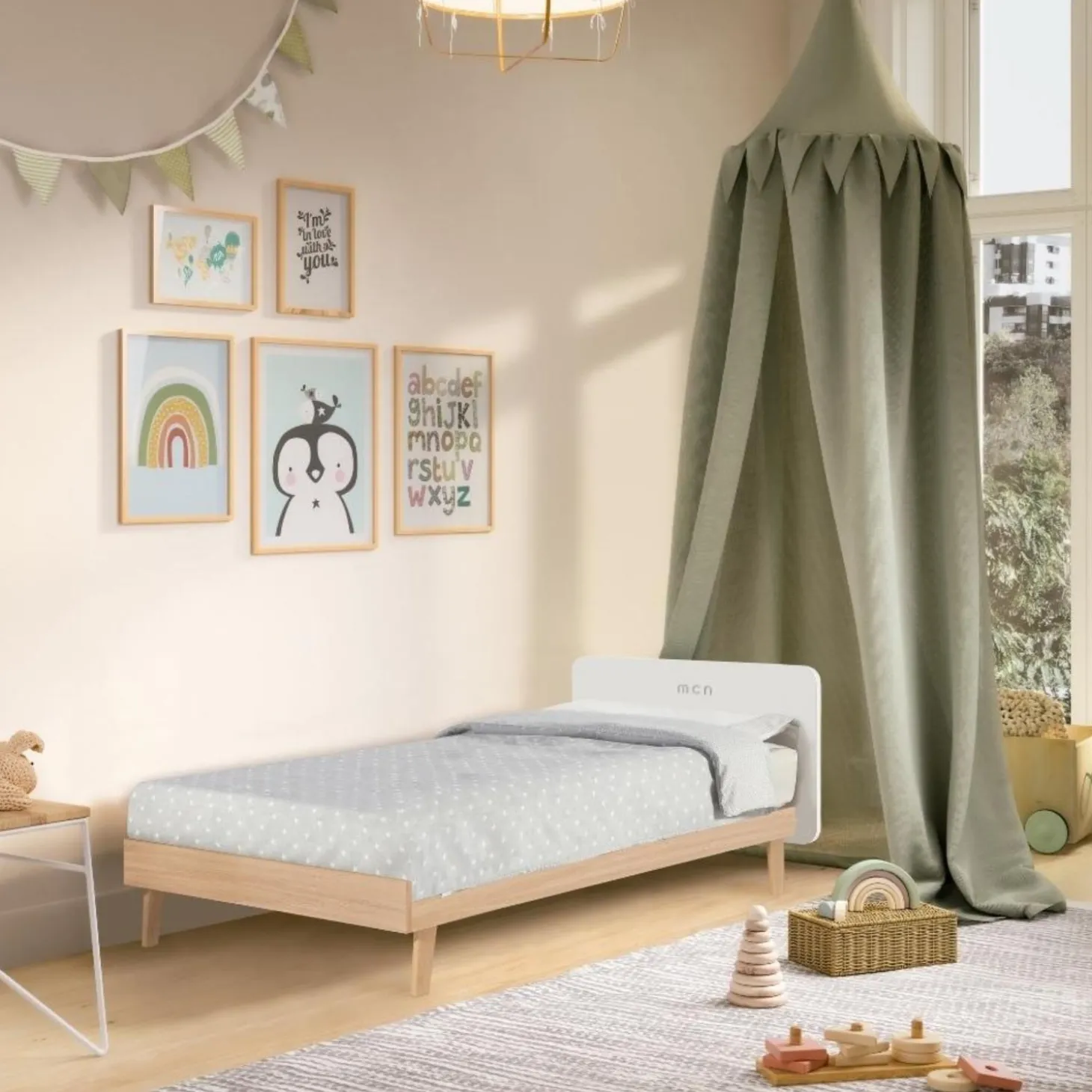 Chambre bébé duo Trevi : lit 70x140, commode à langer avec baignoire de Micuna