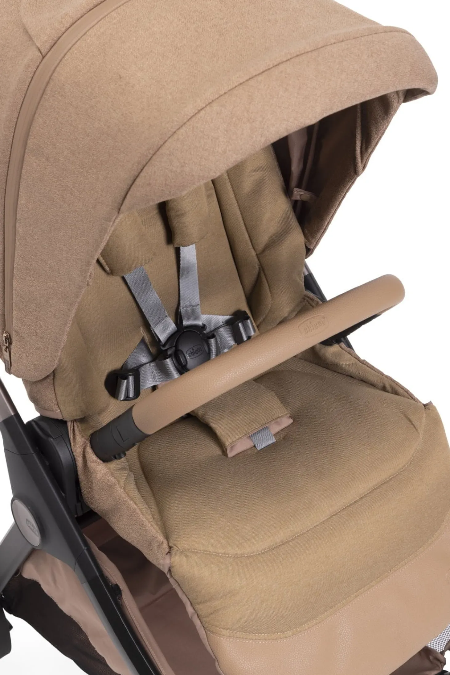 Chicco Poussette Bellagio 2 avec adaptateurs Caramel