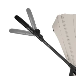 Cybex Poussette Citadine Ultra Légère Melio Carbon Dune Grey