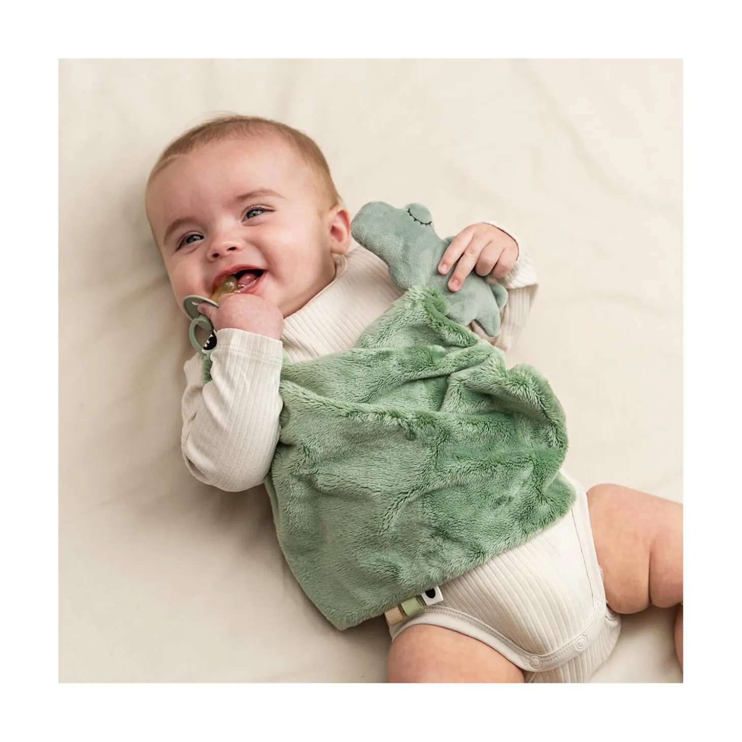 Done by Deer Doudou plat Croco Vert