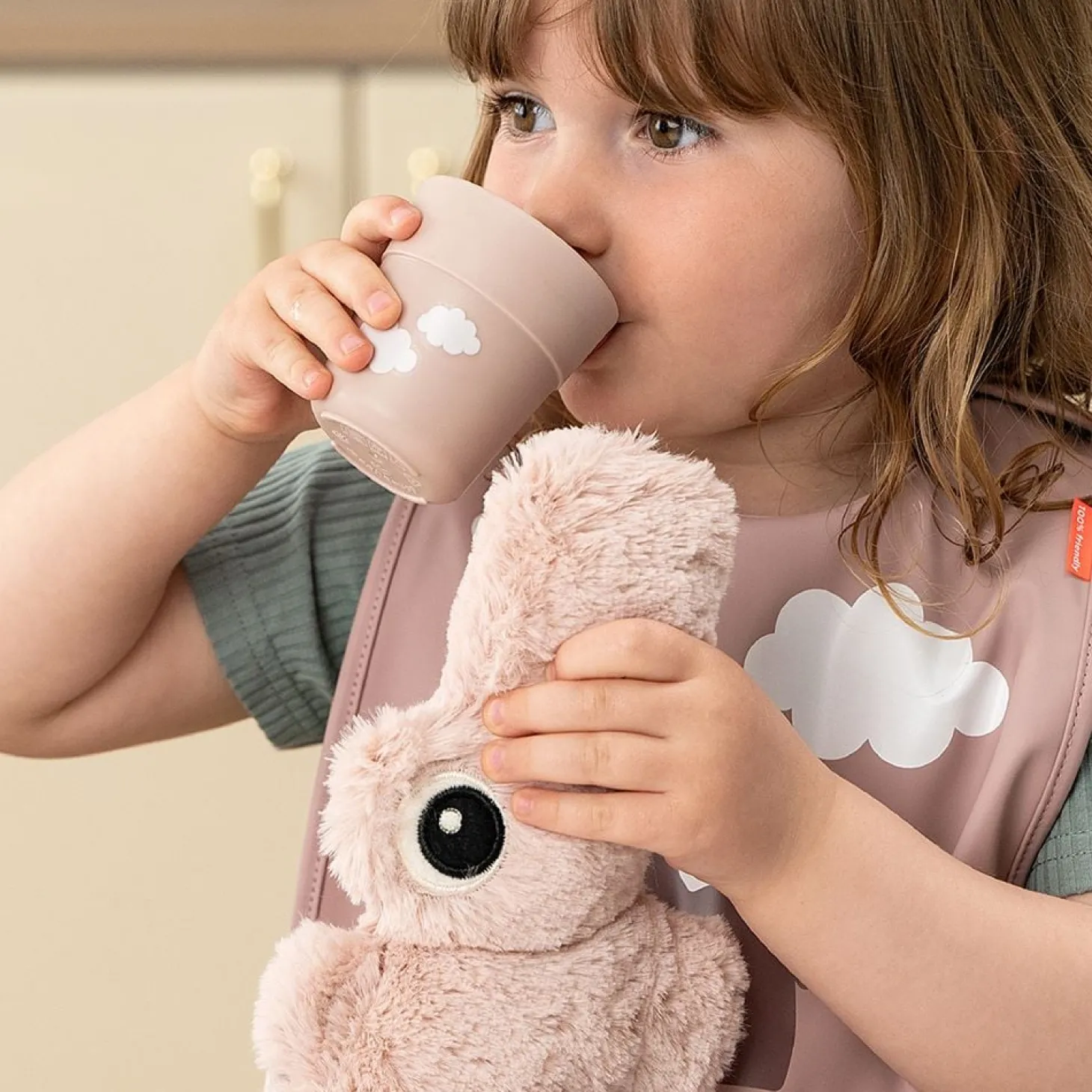 Done by Deer Mini tasse happy clouds Foodie Rose 135 ml