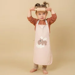 Done by Deer                    Tablier imperméable pour enfants Happy clouds    Rose