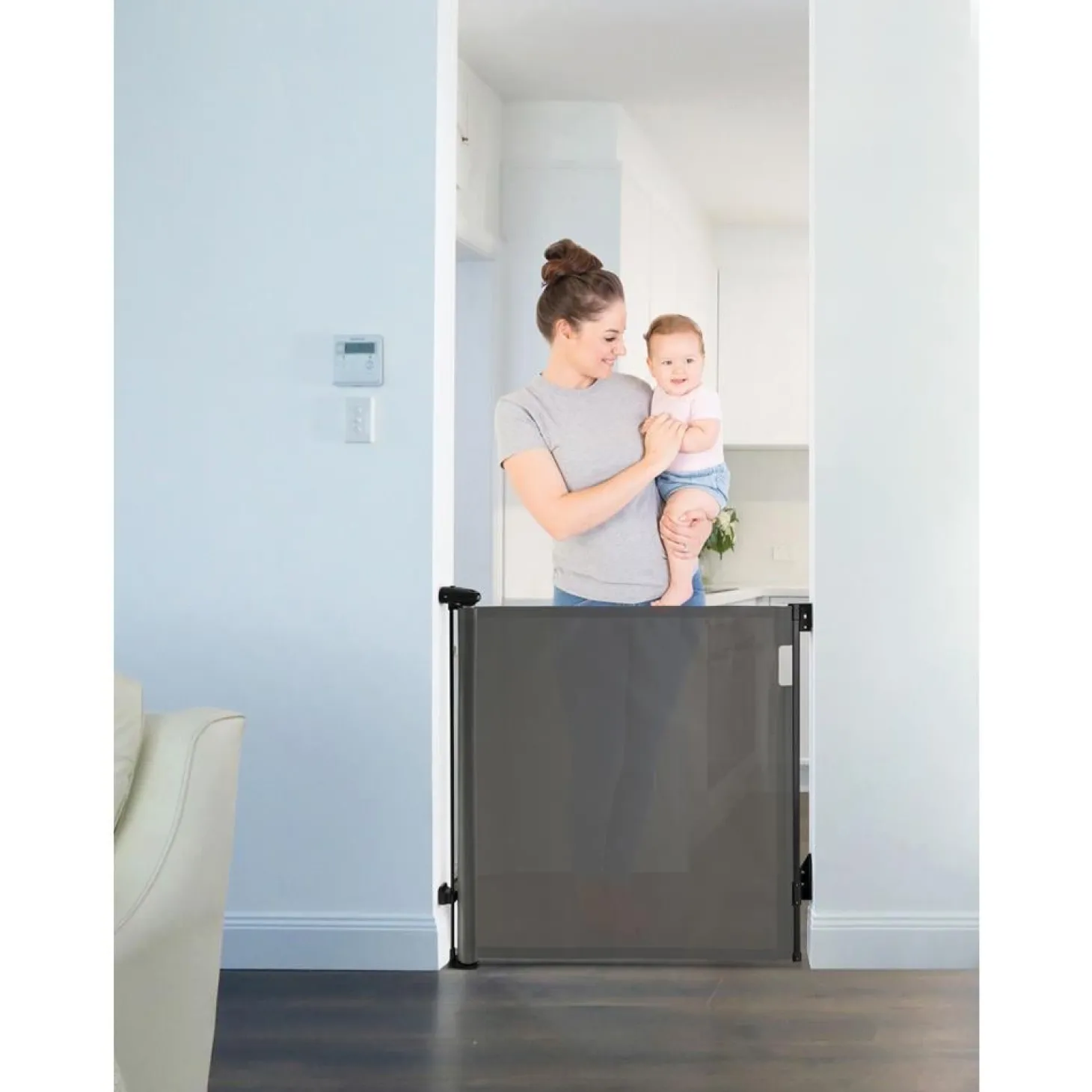 Dreambaby Barrière de sécurité Rétractable Extra Haute Noir