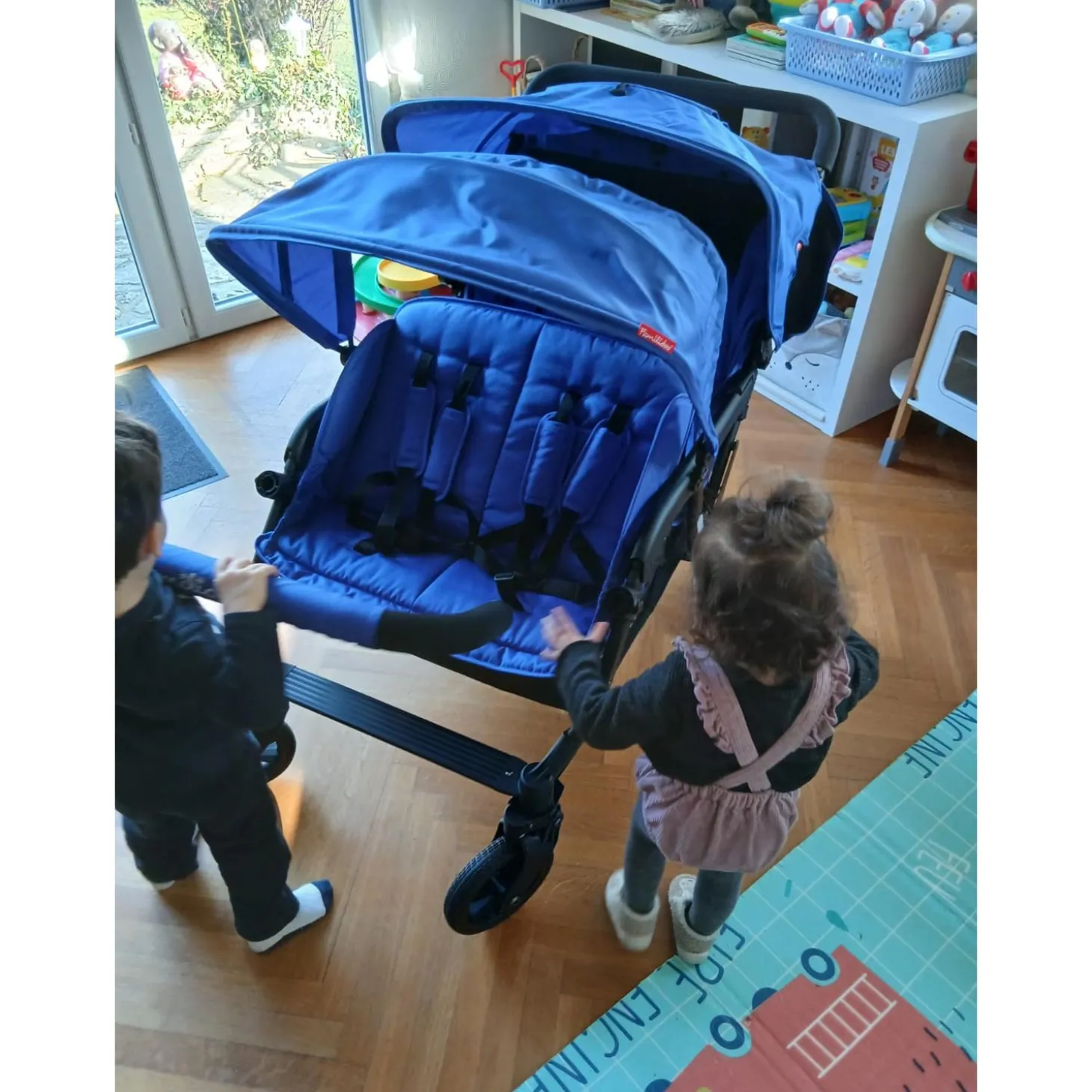 Familidoo Poussette 6 places Lidoo Bus BB Multicolore