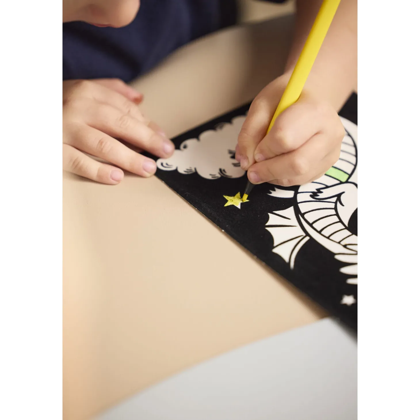 Filibabba Set de 10 dessins de coloriage velours Multicolore