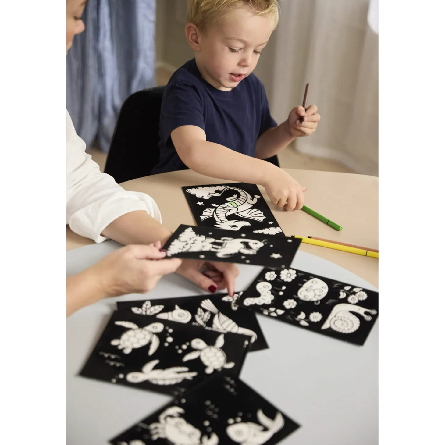 Filibabba Set de 10 dessins de coloriage velours Multicolore
