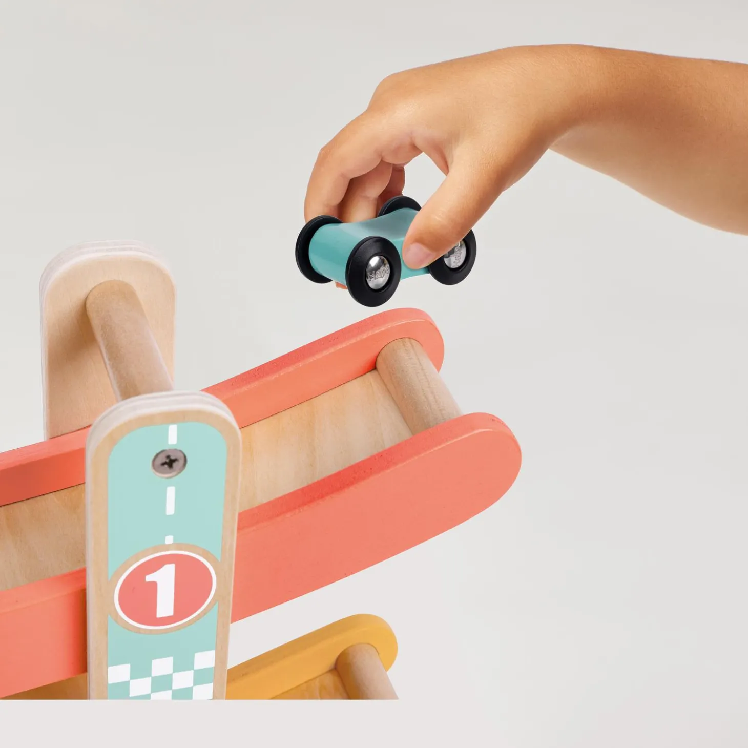 Hape Jouet Piste de course et voitures Corail Et Turquoise