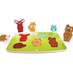 Hape                    Puzzle tactile animaux de la forêt    Vert