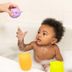 Infantino                    Arroseurs de bain nettoyables silicone    Multicolore