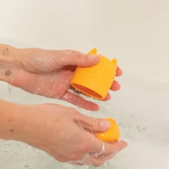 Infantino                    Arroseurs de bain nettoyables silicone    Multicolore