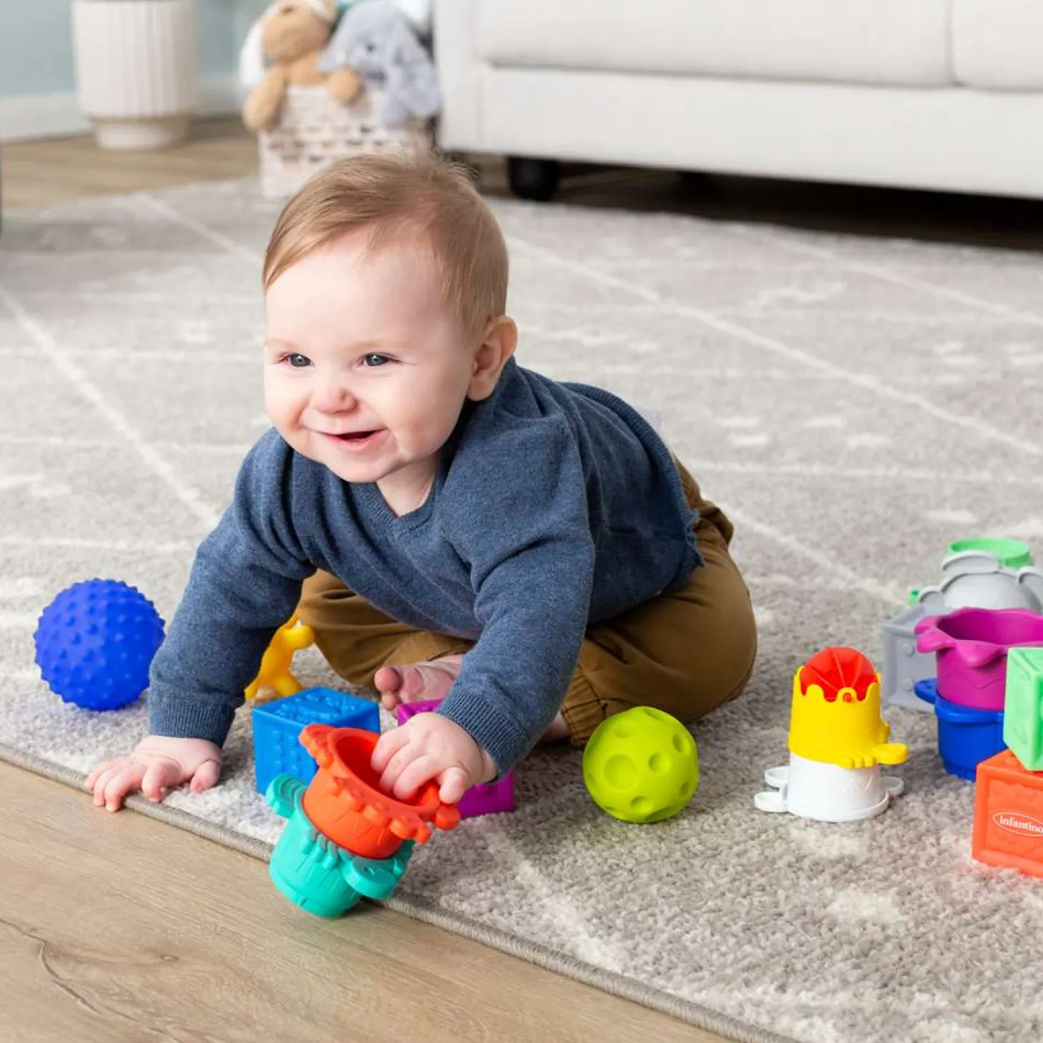 Infantino Coffret sensoriel 16 pièces