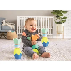 Infantino                    Gobelets gigognes et balles d'activités encastrables    Multicolore