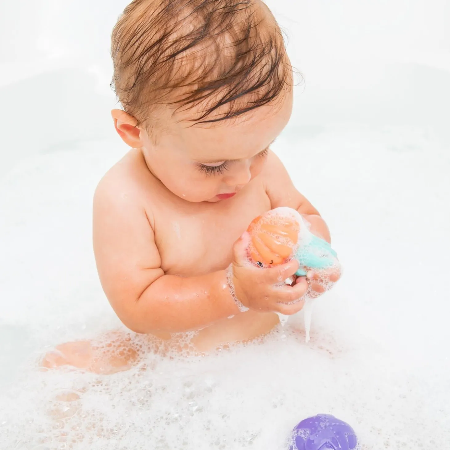 Infantino Méduse de bain scintillante