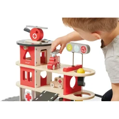 Janod Gamme Bolid - Caserne de Pompiers - 5 Accessoires Rouge