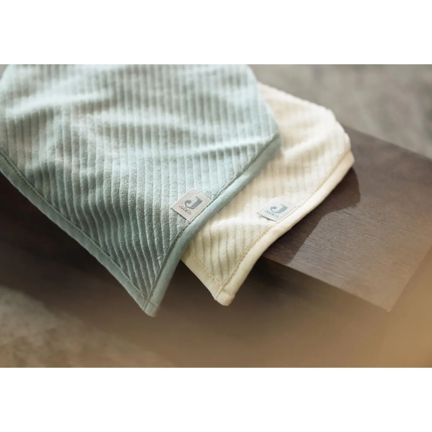 Jollein Lot de 2 Bavoirs Bandana Velvet Rib Sea Green/Ivory