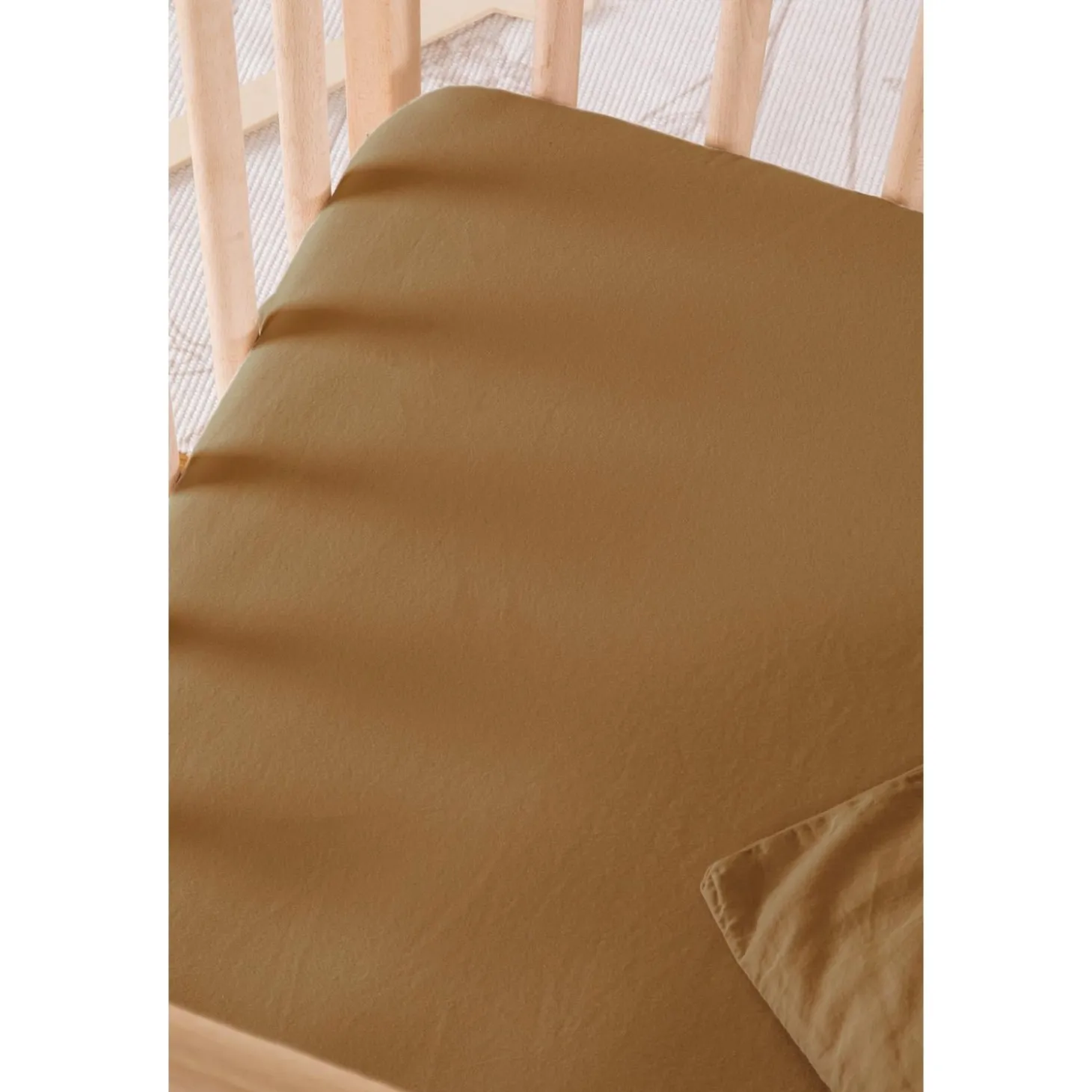 Kadolis Drap Housse Bébé Satin de coton bio lavé Ambre