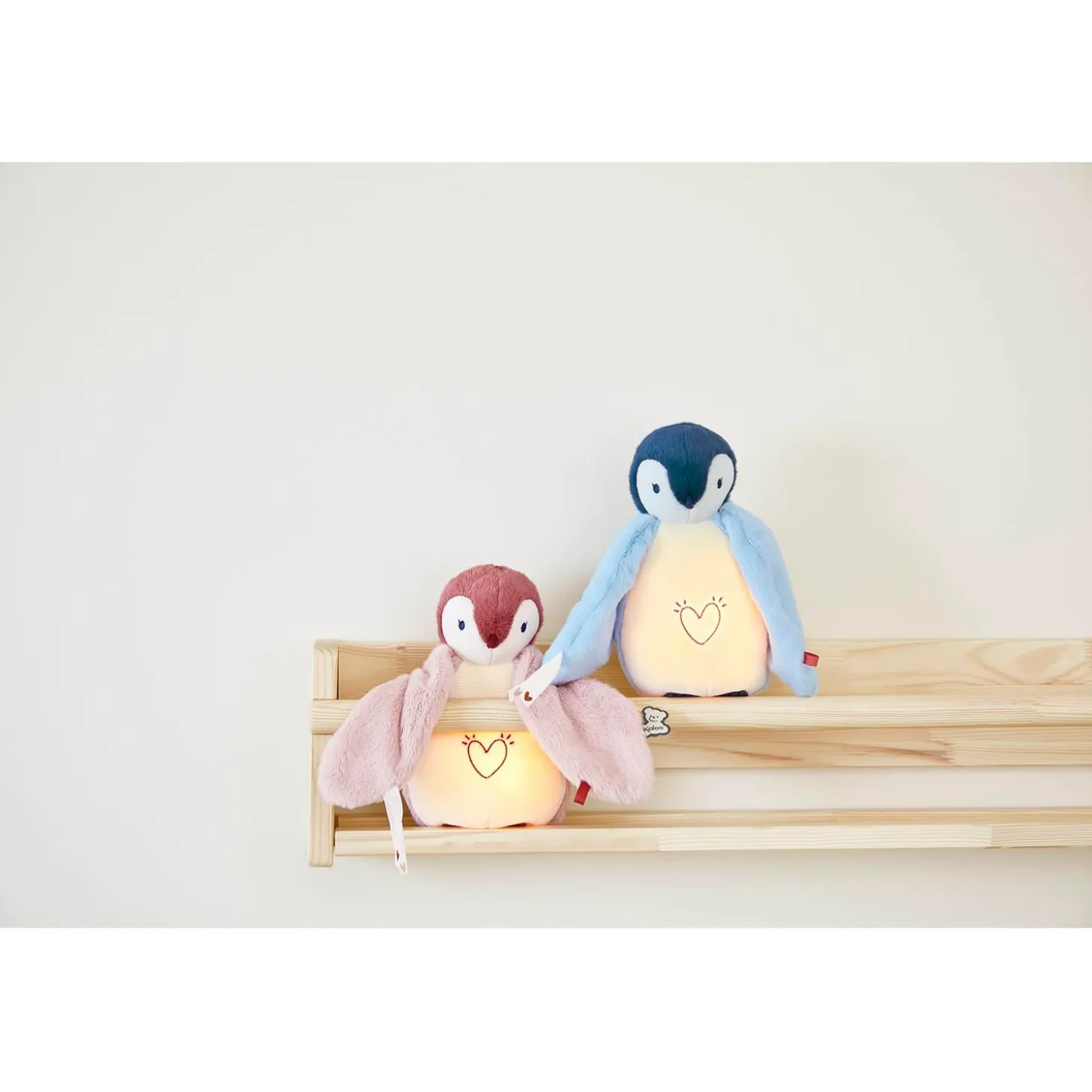 Kaloo Peluche veilleuse manchot Bleu