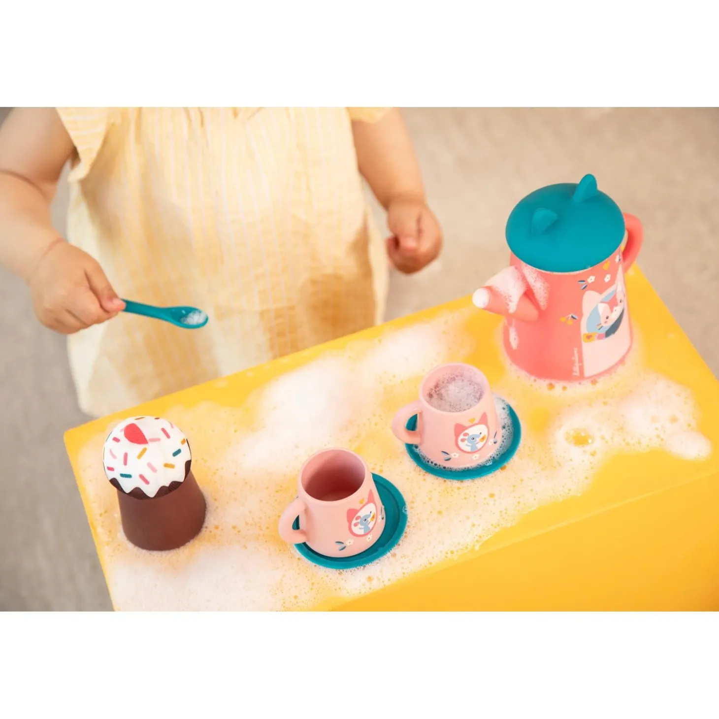 Lilliputiens Set de The Pour Le Bain Jeanne Rose 18 mois