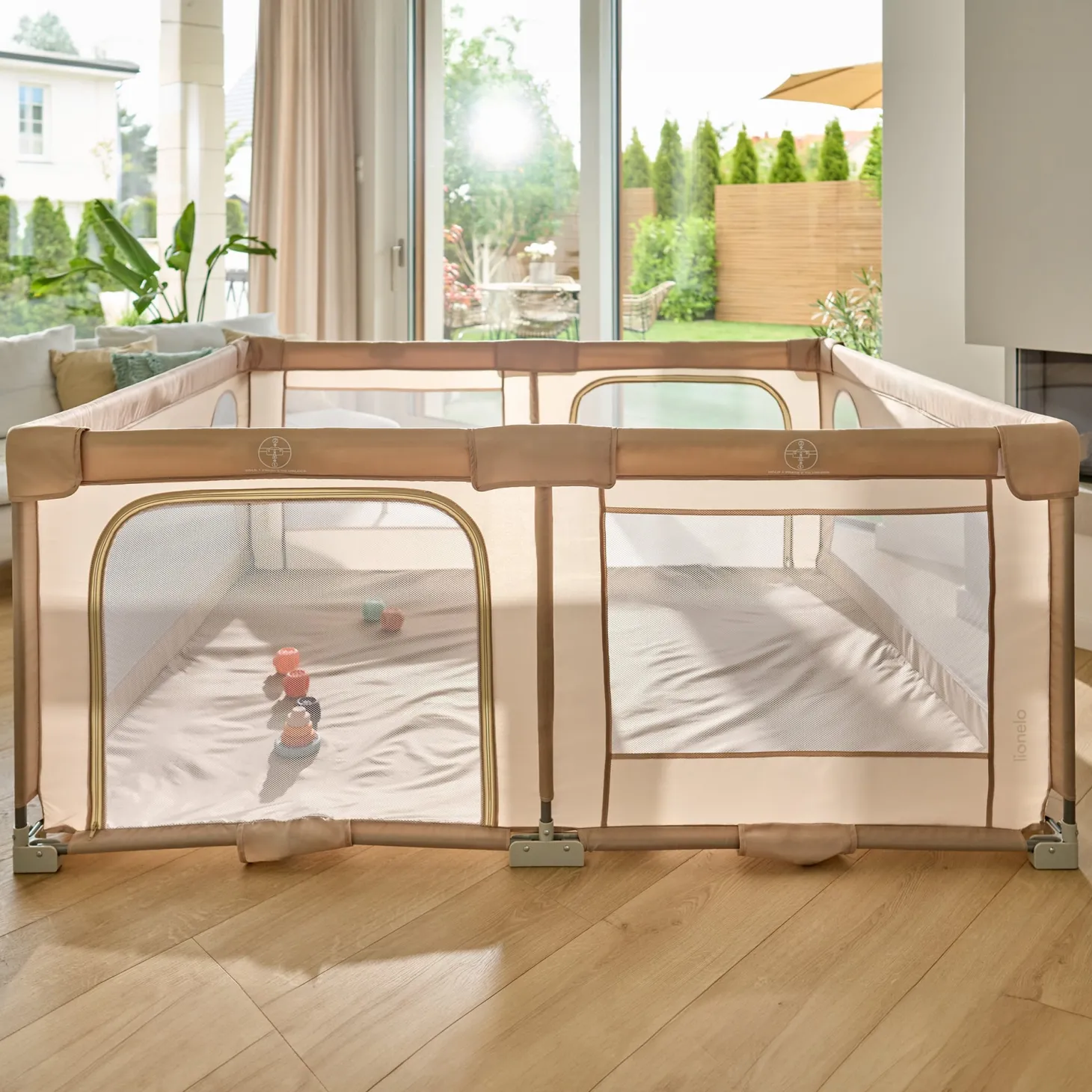 Lionelo Parc bébé Florence Easy Fold Beige Sand du nouveau-né à 4 ans