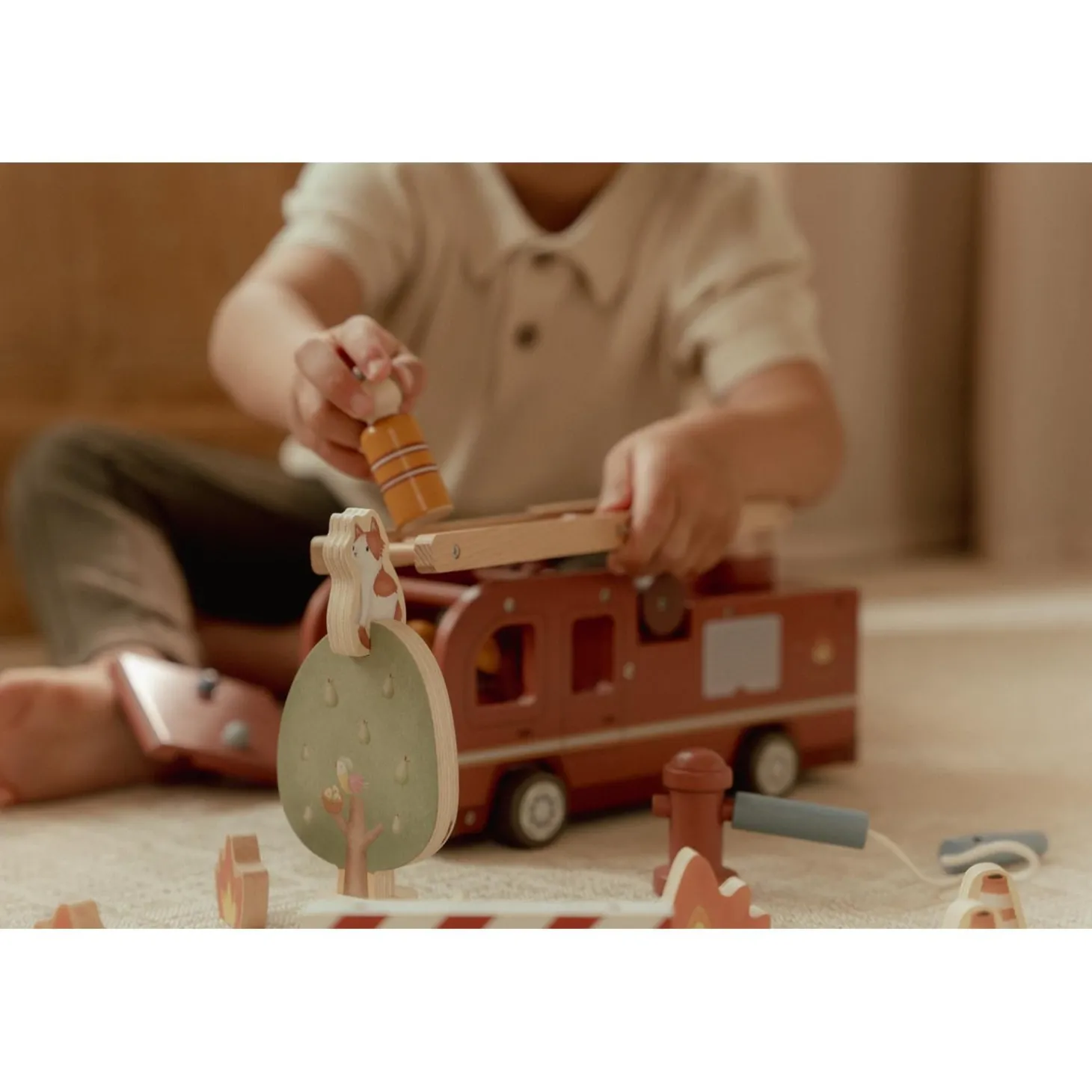 Little Dutch Camion de pompiers et accessoires en bois FSC Multicolore