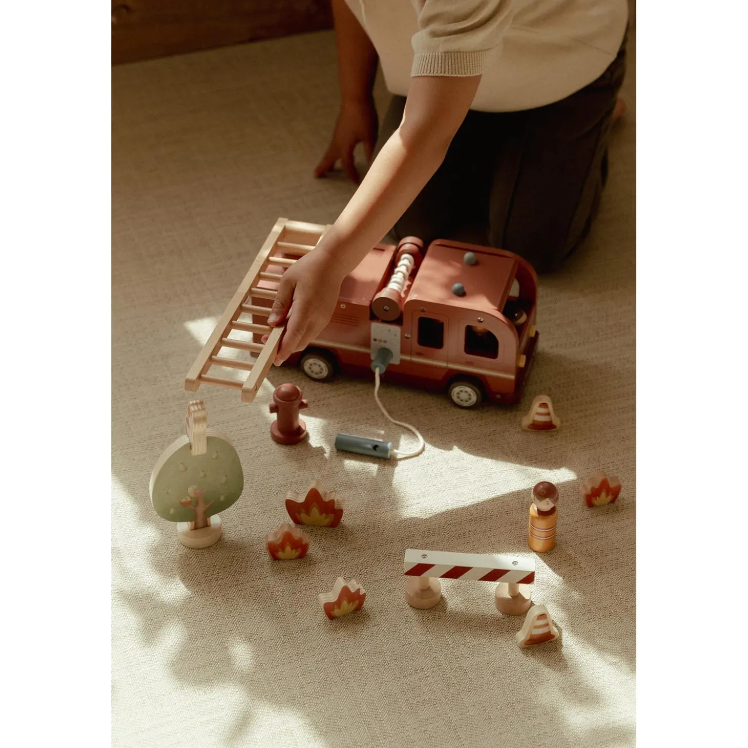 Little Dutch Camion de pompiers et accessoires en bois FSC Multicolore