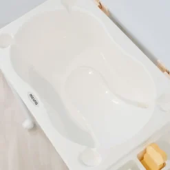 Micuna                    Commode à langer avec baignoire Smart    Blanc