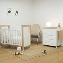 Micuna                    Lit bébé Dolce Magic    Marron            120x60 cm