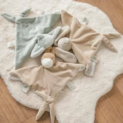 Nattou Doudou Velours Loulou Lapin Sable
