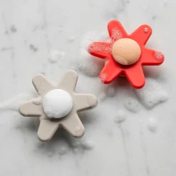 Nattou                    Jouet Spinner silicone fleur    Argile